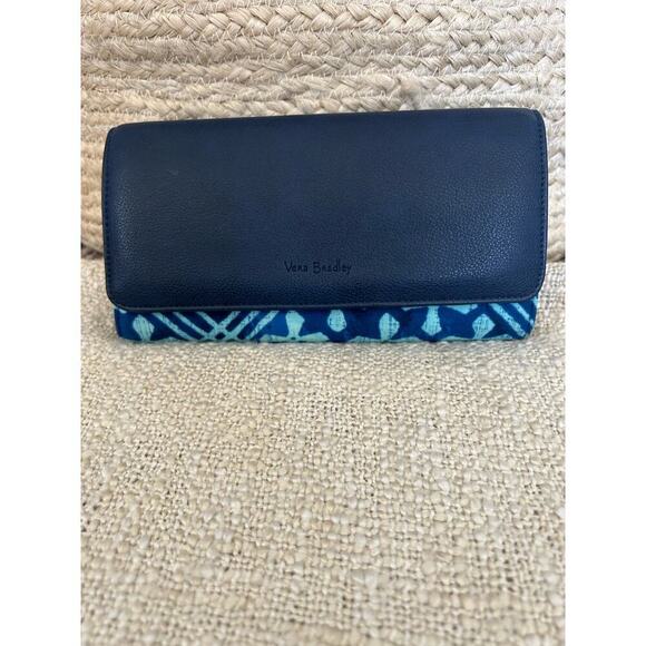 Vera Bradley Audrey Faux Leather Blue Wallet - Picture 9 of 9